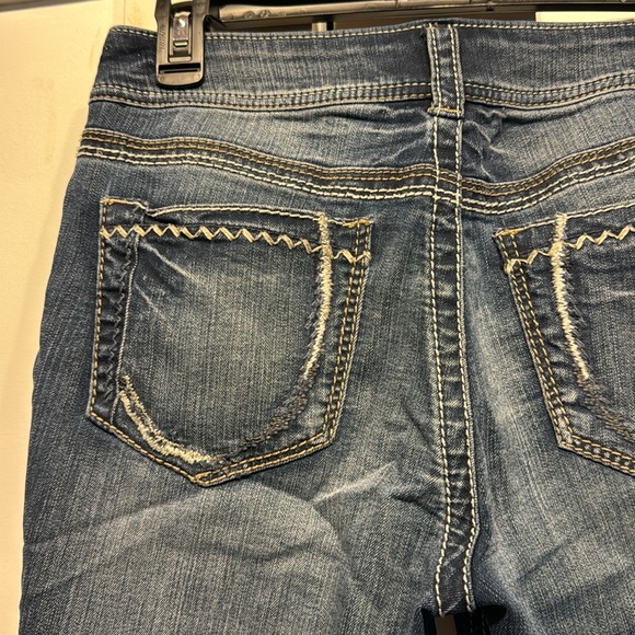 Jeans - Picture 5 of 6